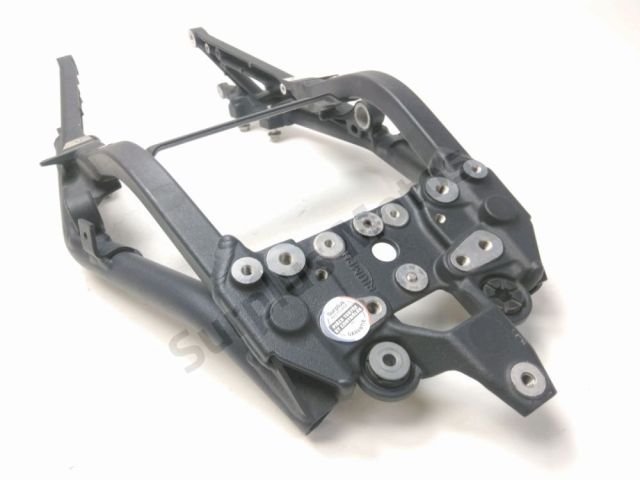 Boucle cadre arriere occasion TRIUMPH SPEED TRIPLE 2015