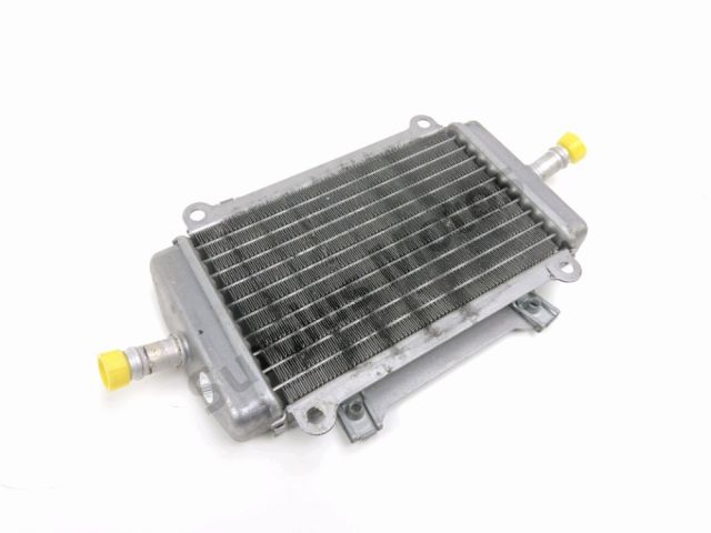 Radiateur eau droit occasion VESPA GRANTURISMO 2003