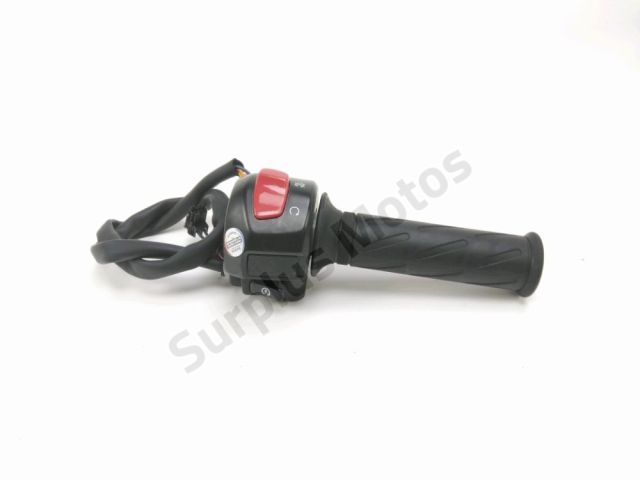 Commodo droit occasion SUZUKI RV 125 VANVAN 2016