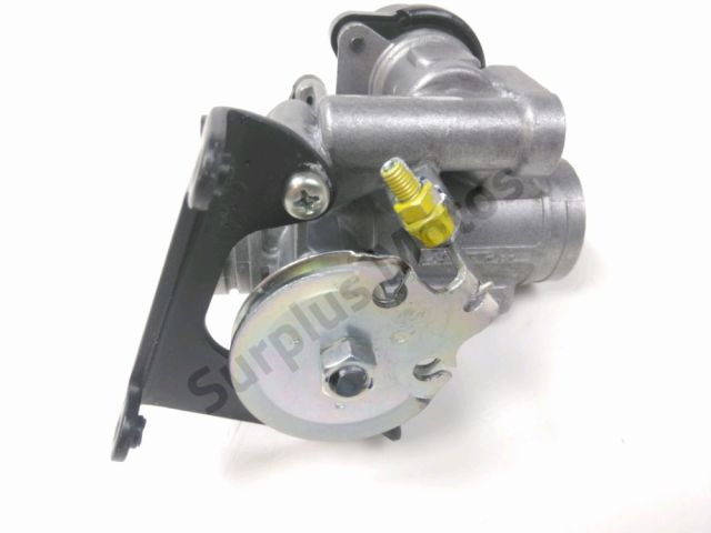 Corps d'injection droit occasion YAMAHA VP 125 X-CITY 2007