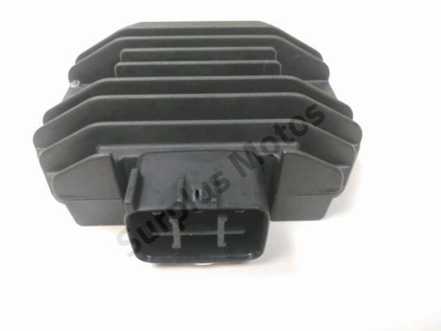 Regulateur de tension occasion YAMAHA VP 125 X-CITY 2007