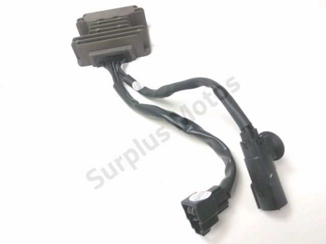 Regulateur de tension occasion ROYAL ENFIELD CLASSIC 2024