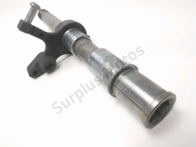 Axe de roue avant occasion KAWASAKI VN 1700 VULCAN 2010