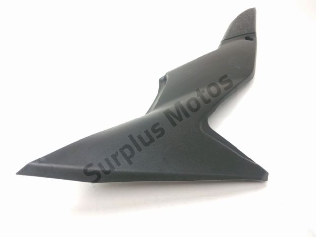 Cache lateral droit occasion SUZUKI SV 650 2016