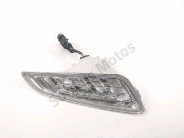 Clignotant avant g occasion PIAGGIO VESPA ELECTTRICA 2024