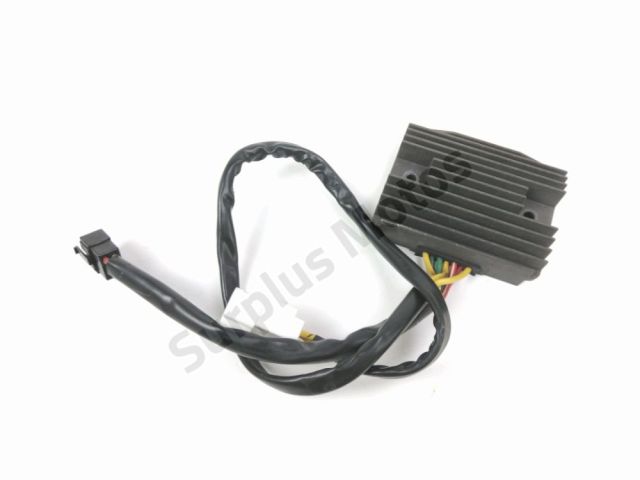 Regulateur de tension occasion APRILIA MANA 2010