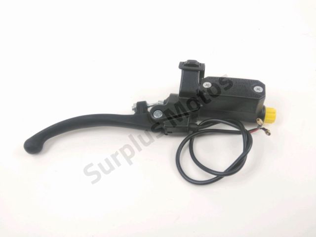 Maitre cylindre frein ar complet occasion VMOTO CUX PRO 2025