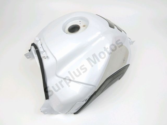 Reservoir occasion YAMAHA FZ8 800 S 2011