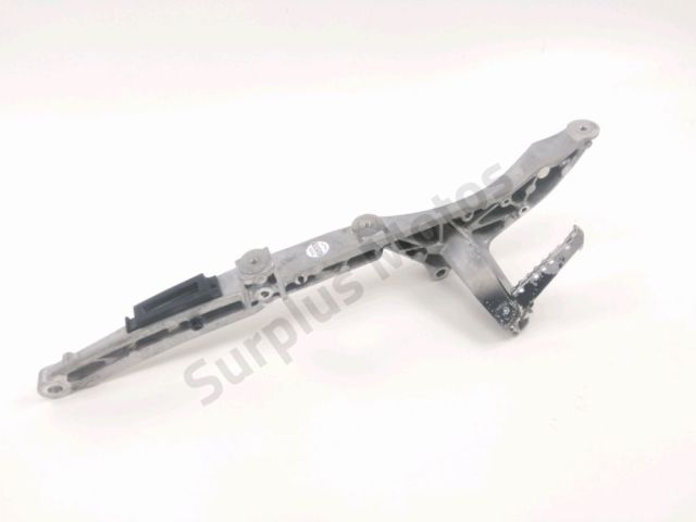 Platine et repose pieds arriere gauche occasion YAMAHA XP 530 T-MAX 2018