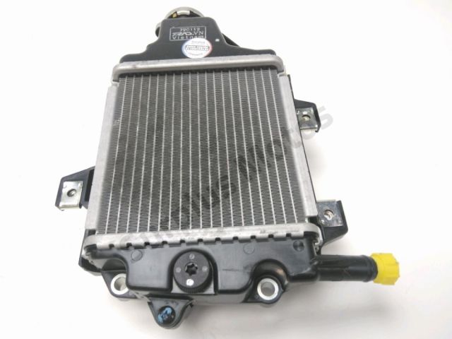Radiateur eau occasion APRILIA SR GT  2022