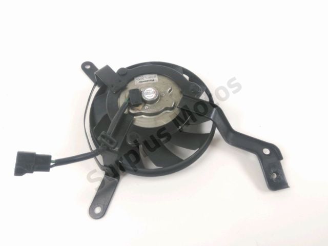 Ventilateur occasion TRIUMPH STREET TRIPLE 2012