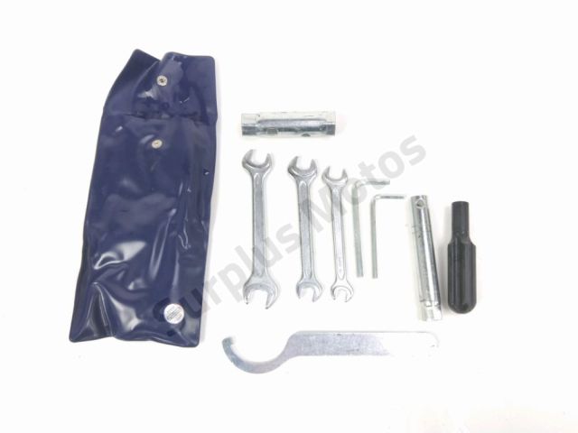 Trousse outil occasion YAMAHA VP 125 X-CITY 2007