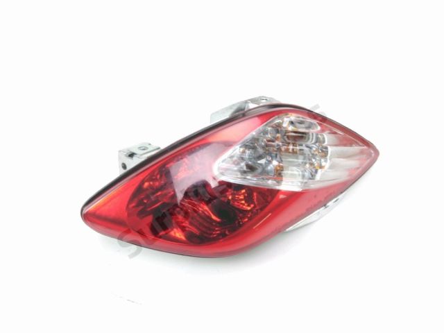 Feu arriere droit occasion YAMAHA VP 125 X-CITY 2007