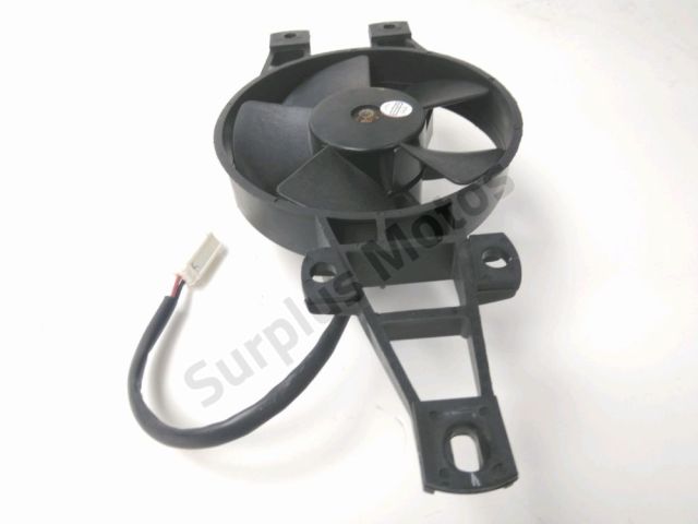 Ventilateur occasion GILERA FUOCO 2013