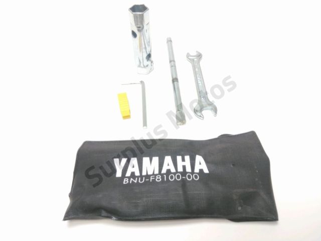 Trousse outil occasion YAMAHA YZF-R 2023