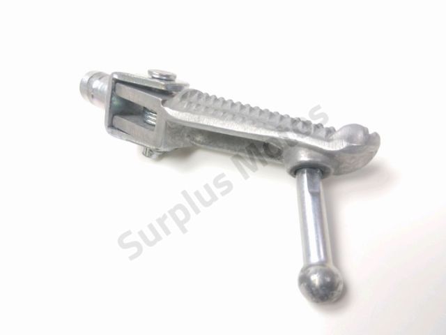 Repose pieds avant gauche occasion YAMAHA YZF-R 2023