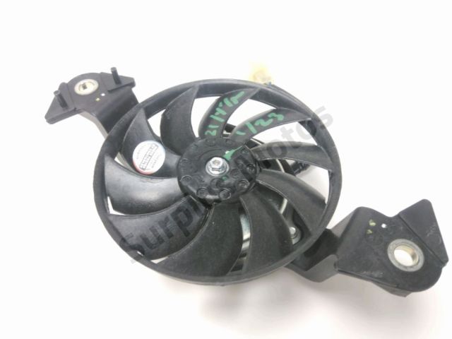 Ventilateur occasion YAMAHA YZF-R 2023