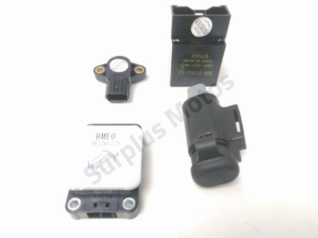 Relais boitier electrique occasion YAMAHA MT-09 SP 9 ABS 2025