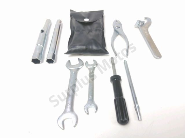 Trousse outil occasion SUZUKI AN 400 BURGMAN 2008