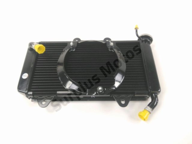 Radiateur eau occasion HUSQVARNA VITPILEN 2024