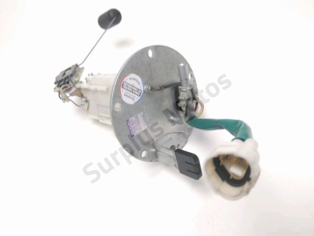 Pompe a essence occasion SUZUKI GSR  2014
