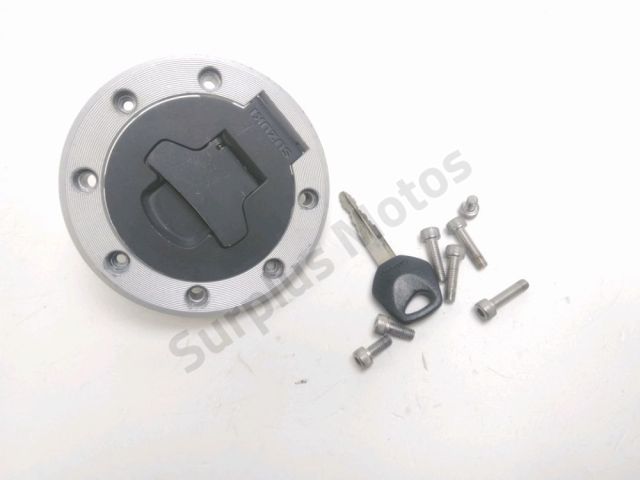 Bouchon de reservoir occasion SUZUKI GSF 600 BANDIT 2004