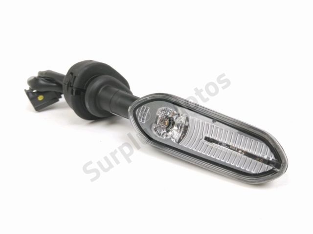 Clignotant arriere g occasion YAMAHA MT-09 SP 9 ABS 2025