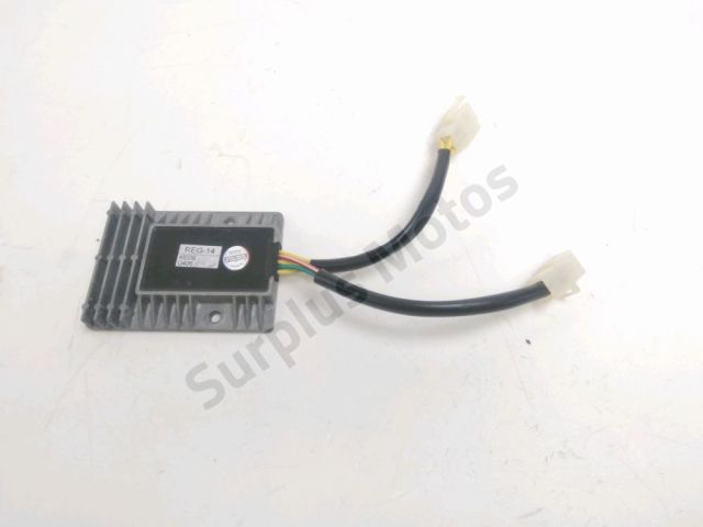 Regulateur de tension occasion KYMCO DINK STREET 2009