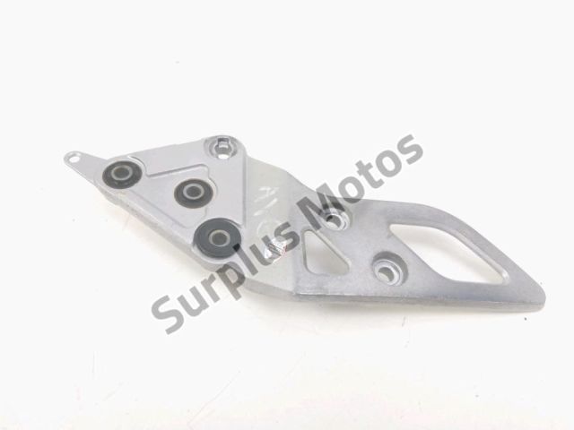 Platine avant droite occasion SUZUKI GSF 650 BANDIT 2009