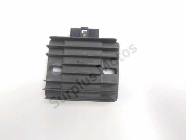 Regulateur de tension occasion PEUGEOT VIVACITY 2012