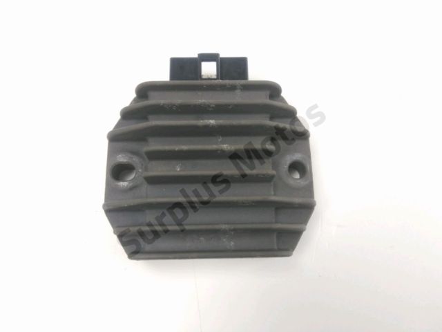 Regulateur de tension occasion YAMAHA YP 125 X-MAX 2012