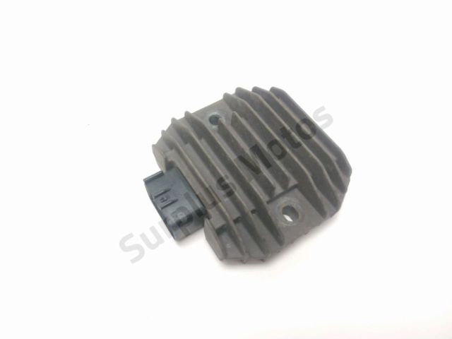 Regulateur de tension occasion YAMAHA YP 125 X-MAX 2008