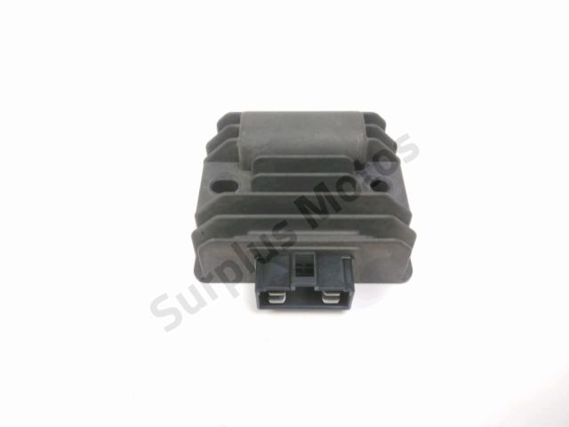 Regulateur de tension occasion YAMAHA MT 125 2024
