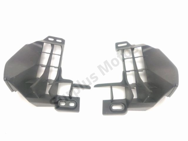 Grille de radiateur occasion KTM DUKE 390 2024