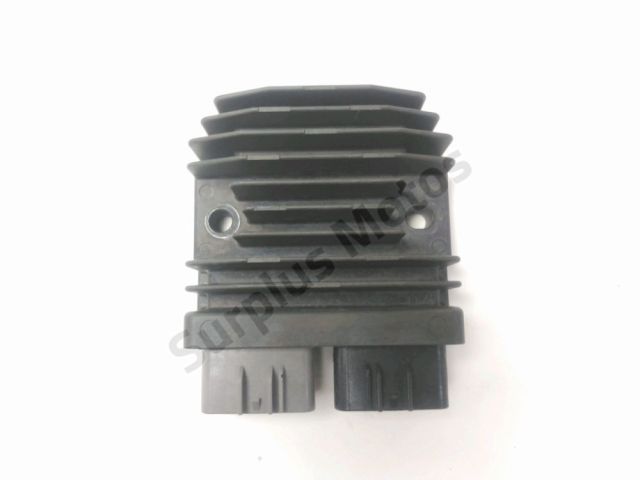 Regulateur de tension occasion HONDA CBR 650 RA ABS 2023