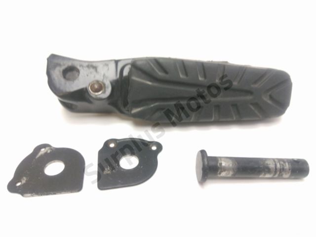 Repose pieds arriere droit occasion KTM DUKE 390 2024