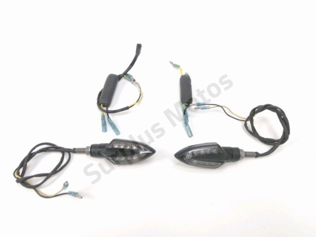 Clignotants arriere occasion YAMAHA MT 125 2024