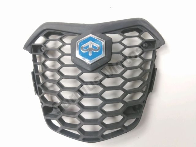 Grille de radiateur occasion PIAGGIO MP3 350 2018