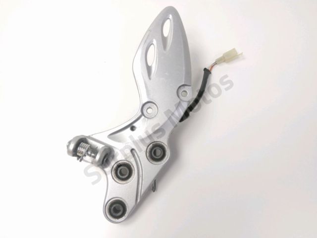 Platine avant droite occasion SUZUKI GSXR 1340 HAYABUSA 2008