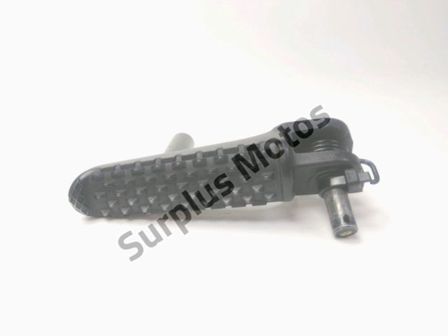 Repose pieds avant droit occasion HONDA CBR 650 RA ABS 2023