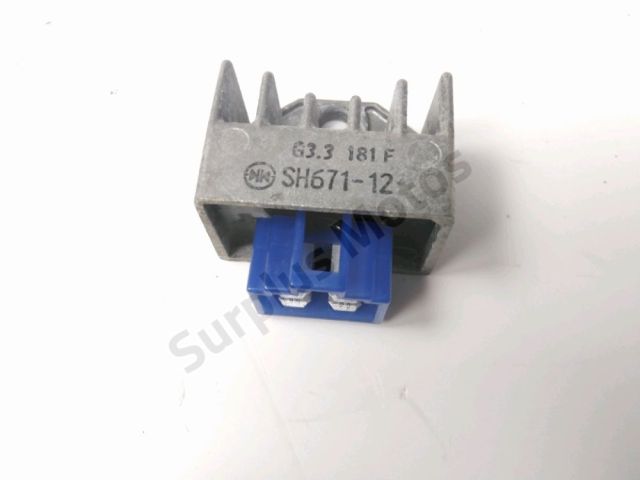Regulateur de tension occasion RIEJU MRT 2024