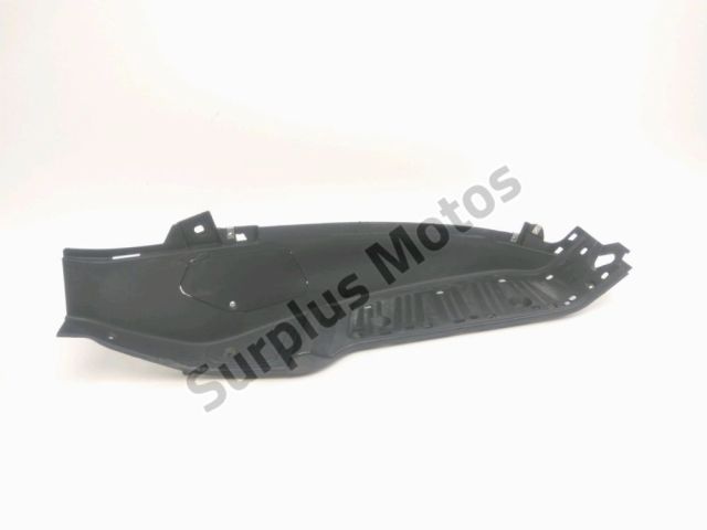 Marche pieds droit occasion PIAGGIO X-EVO 125 2009