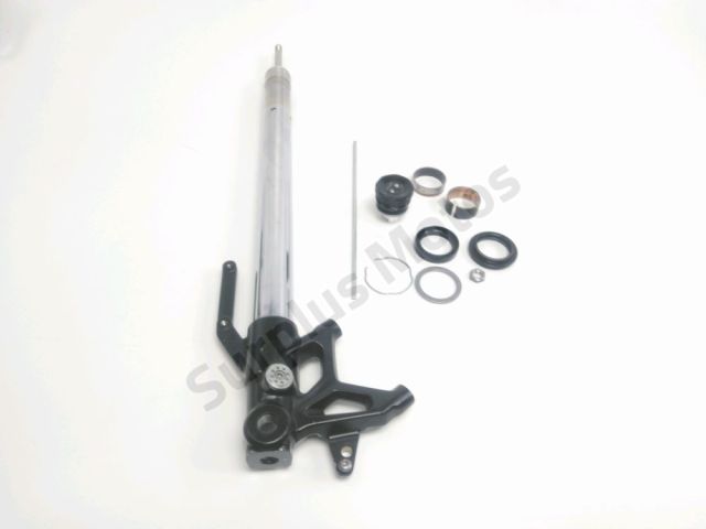 Tube de fourche gauche occasion TRIUMPH STREET TRIPLE 2021