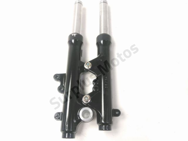 Tube de fourche droit occasion YAMAHA MWD 300 TRICITY 2024