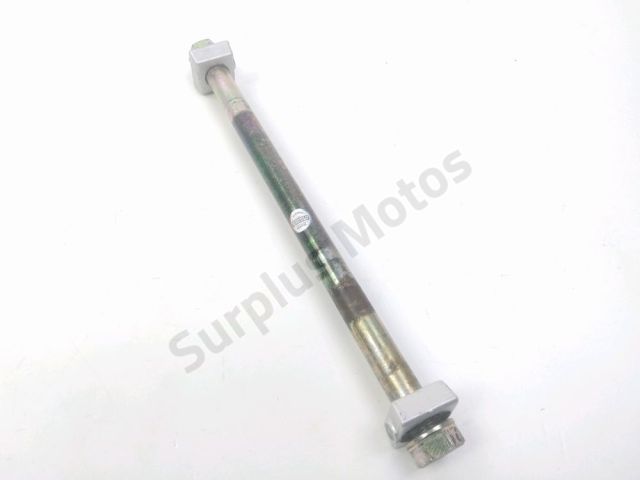 Axe de roue arriere occasion DUCATI 900 SUPERSPORT 2001