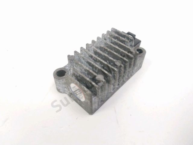 Regulateur de tension occasion YAMAHA XTZ 750 SUPER TENERE 1993