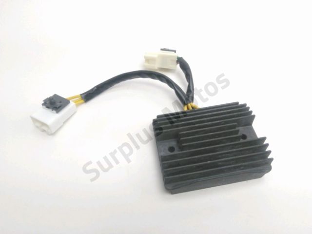Regulateur de tension occasion PIAGGIO MP3 300 YOURBAN 2016