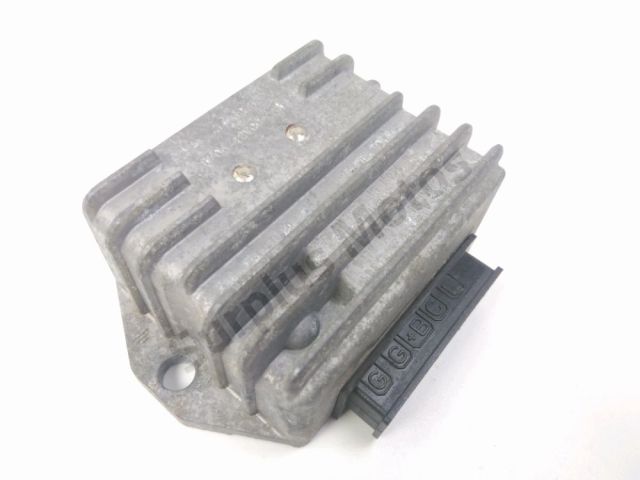 Regulateur de tension occasion APRILIA TUAREG 1989