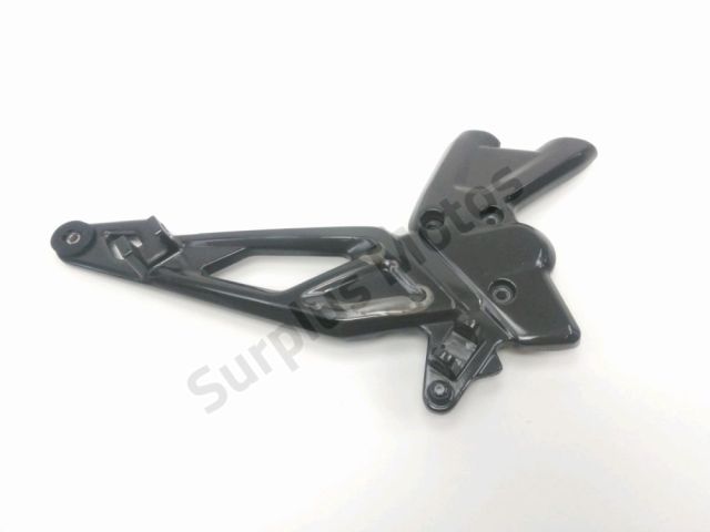 Platine avant droite occasion BMW G 310 R ABS 2022