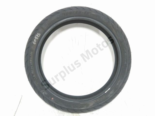 Pneu MICHELIN PILOT STREET  occasion